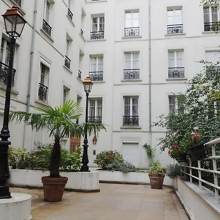 Wagram Etoile Apartment Paris